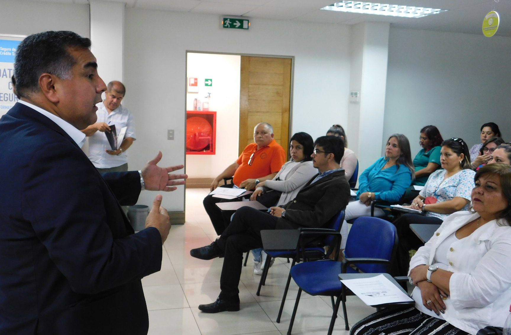 Visita a la Oficina de Defensa Laboral de Tarapacá realiza charlas sobre Derechos Fundamentales