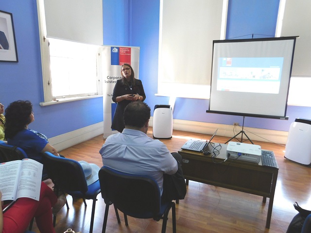 Directora General de CAJTA Realiza Reunión Informativa Ampliada con Funcionarios de Tarapacá