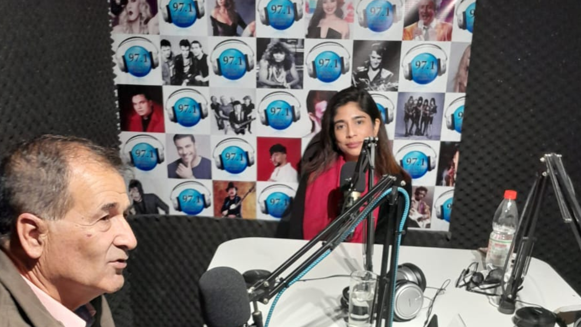 Abogada de Migración de la Región de Arica y Parinacota, participan en Radio Región XV