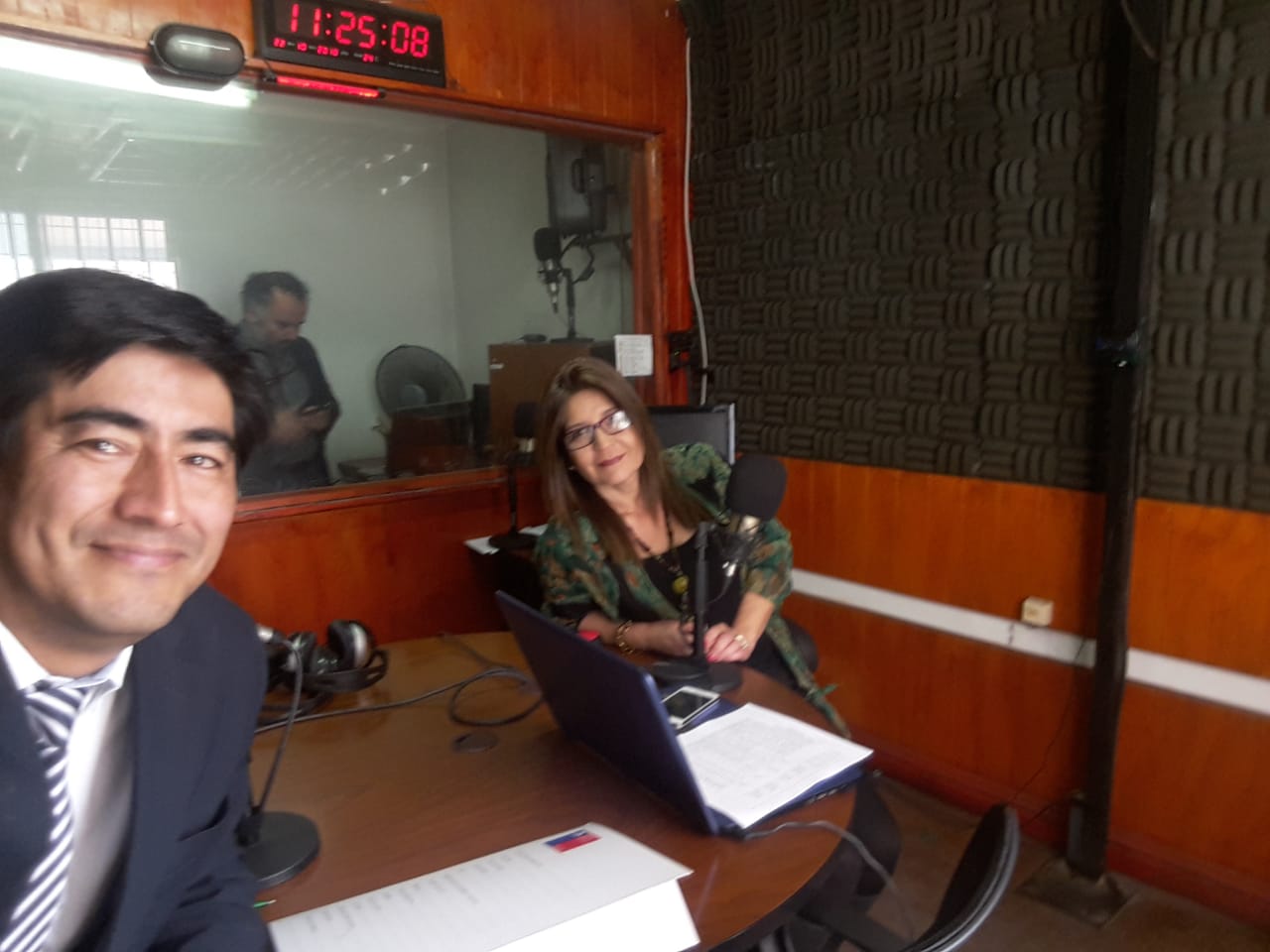 Consultorio Jurídico Antofagasta Norte participa en Radio Madero FM